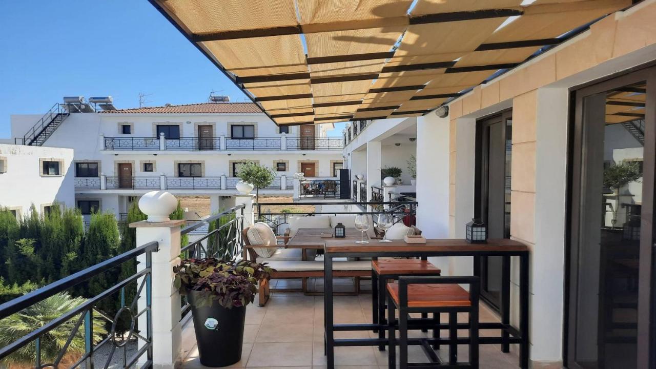 Paramount Gardens Resorts C201 Larnaca Exterior photo