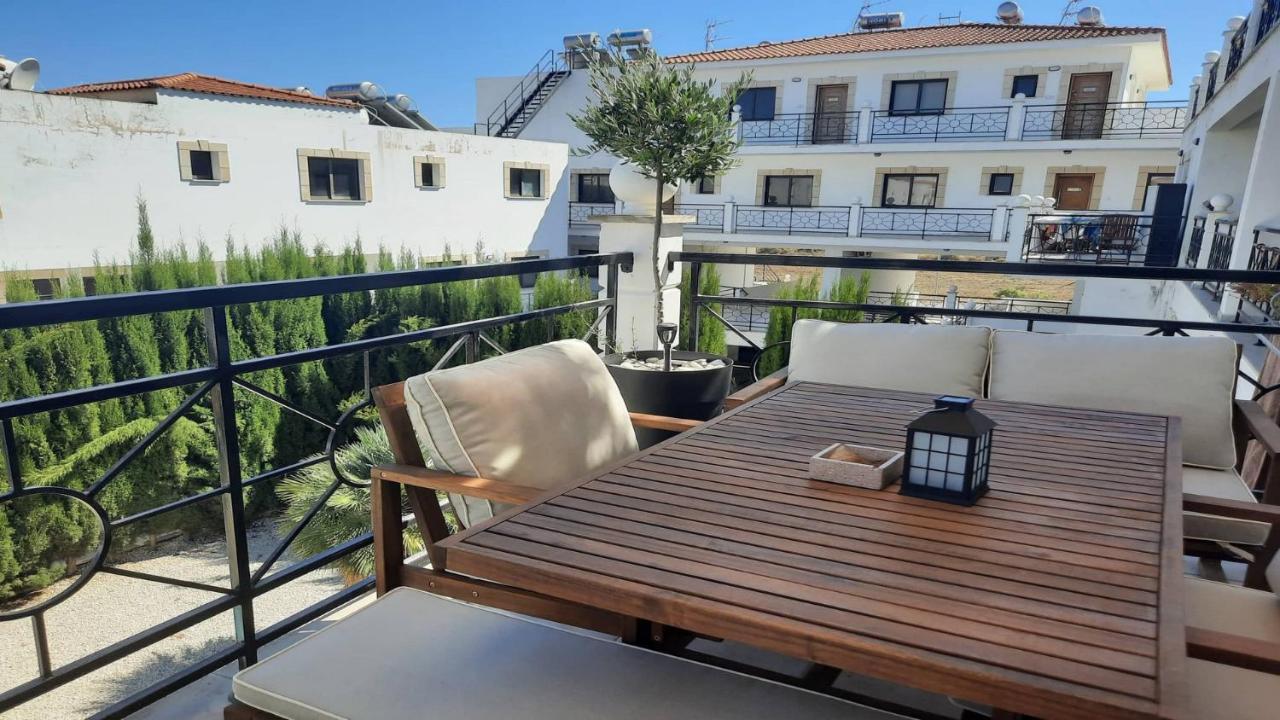 Paramount Gardens Resorts C201 Larnaca Exterior photo